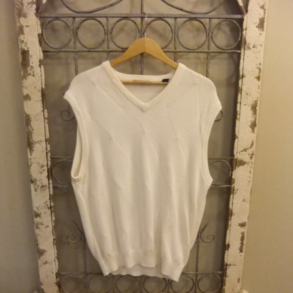 BLASSPORT V-NECK SWEATER VEST MENS -LARGE